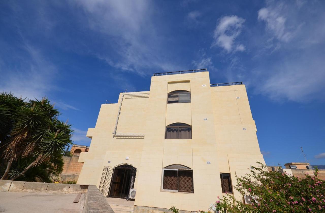 Appartement Light&Bright St Julians Central 1 à San Ġiljan Extérieur photo