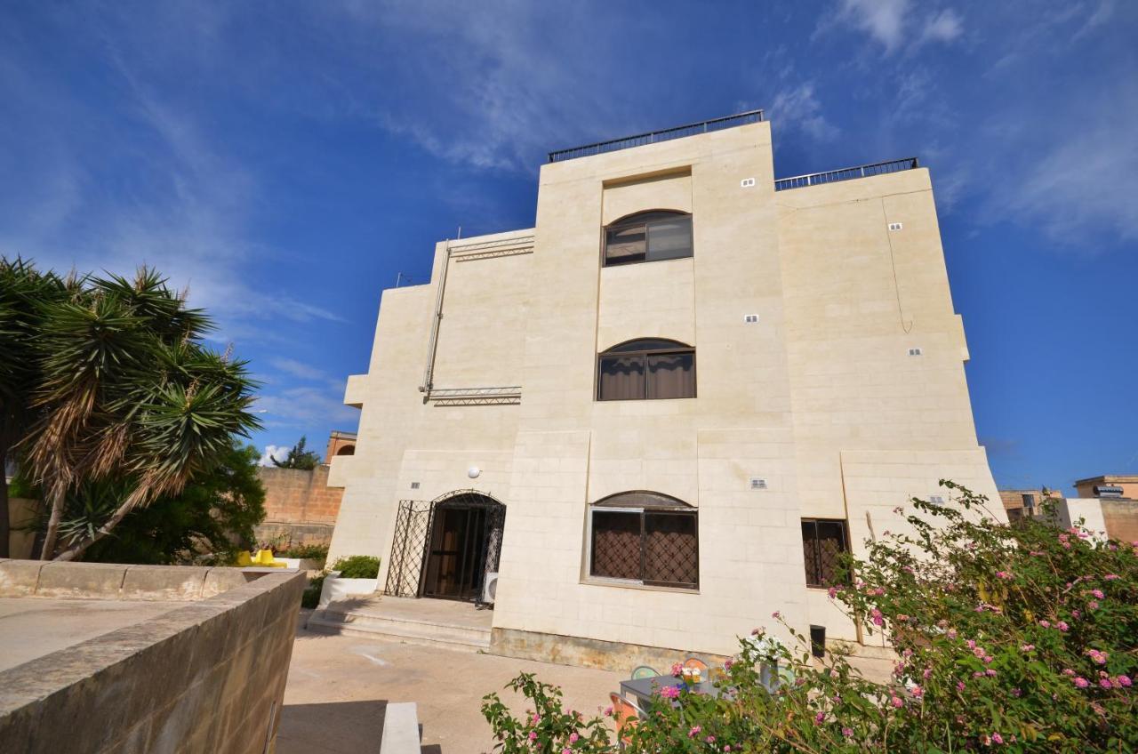 Appartement Light&Bright St Julians Central 1 à San Ġiljan Extérieur photo