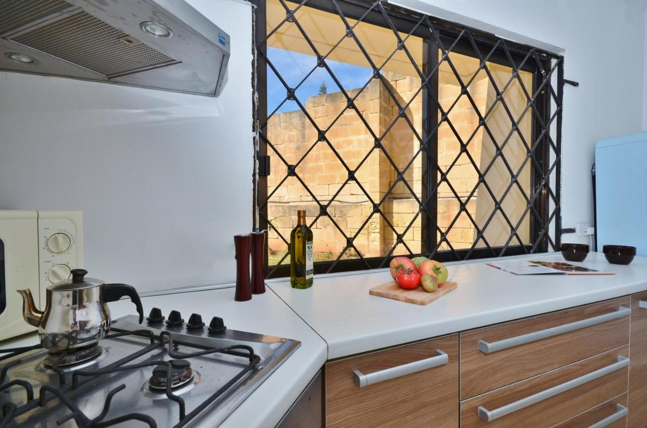 Appartement Light&Bright St Julians Central 1 à San Ġiljan Extérieur photo