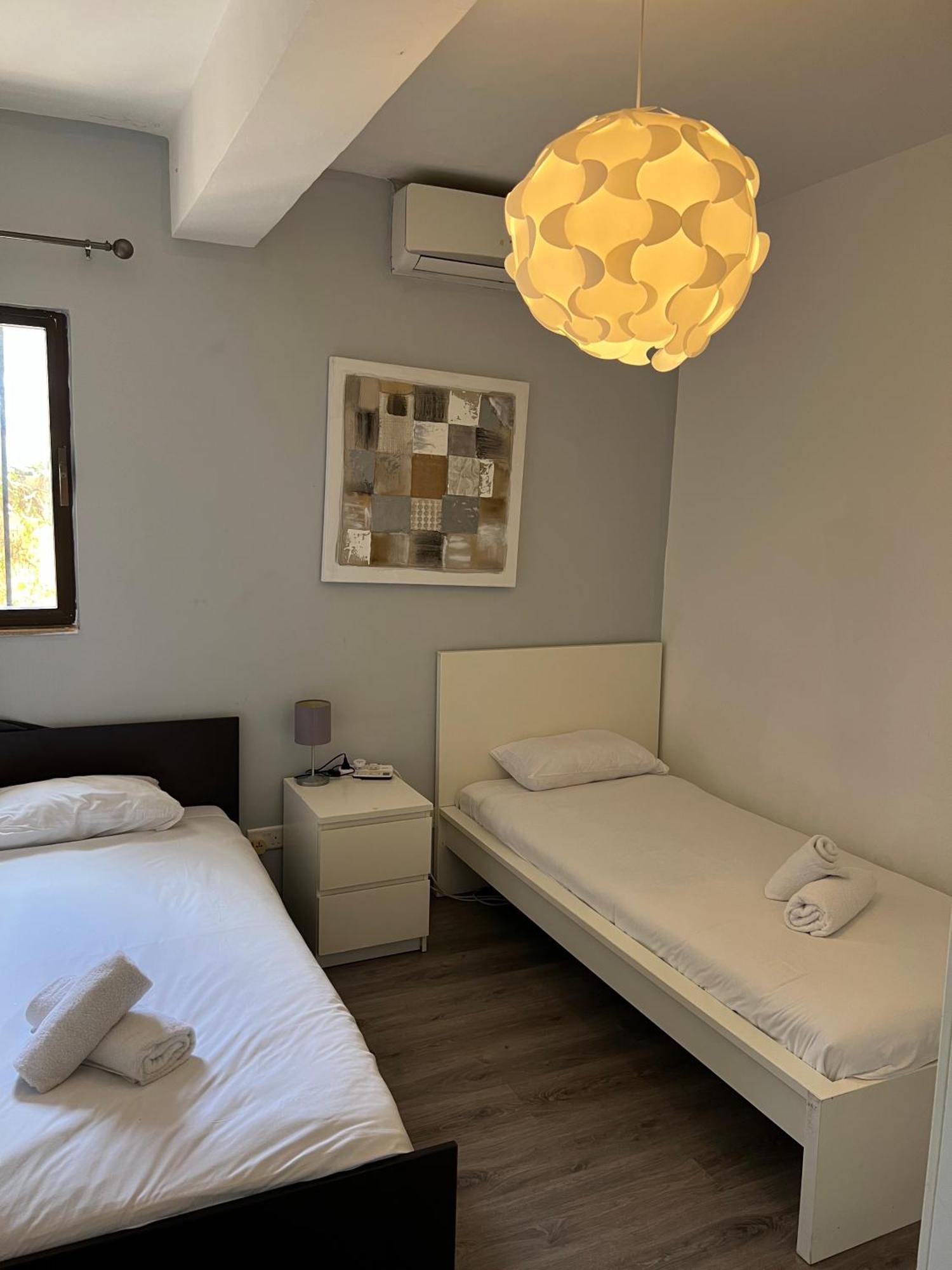 Appartement Light&Bright St Julians Central 1 à San Ġiljan Extérieur photo